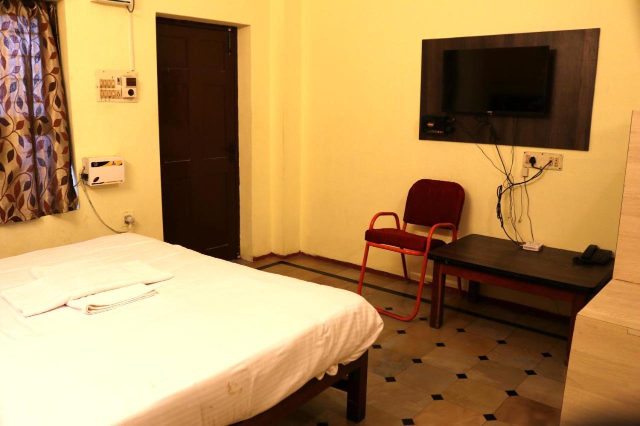 Hotel Siva Sakthi Tiruvannāmalai 외부 사진